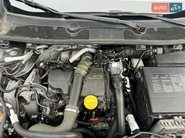 Коричневый Рено Меган, объемом двигателя 1.5 л и пробегом 246 тыс. км за 7450 $, фото 36 на Automoto.ua