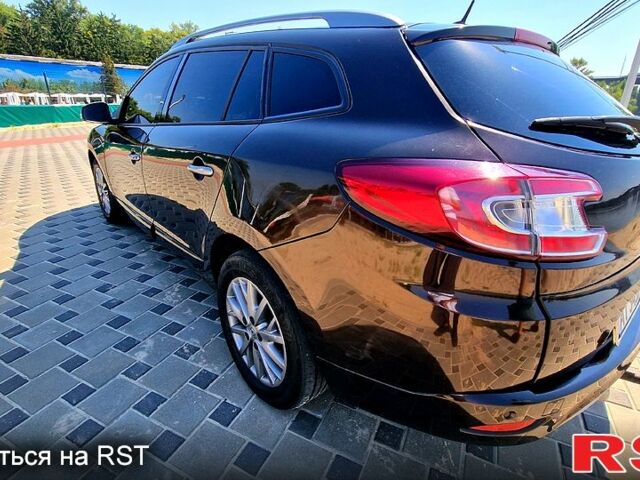 Коричневый Рено Меган, объемом двигателя 15 л и пробегом 330 тыс. км за 7100 $, фото 3 на Automoto.ua