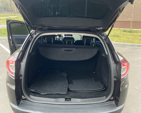 Коричневий Рено Меган, об'ємом двигуна 1.5 л та пробігом 267 тис. км за 8300 $, фото 17 на Automoto.ua