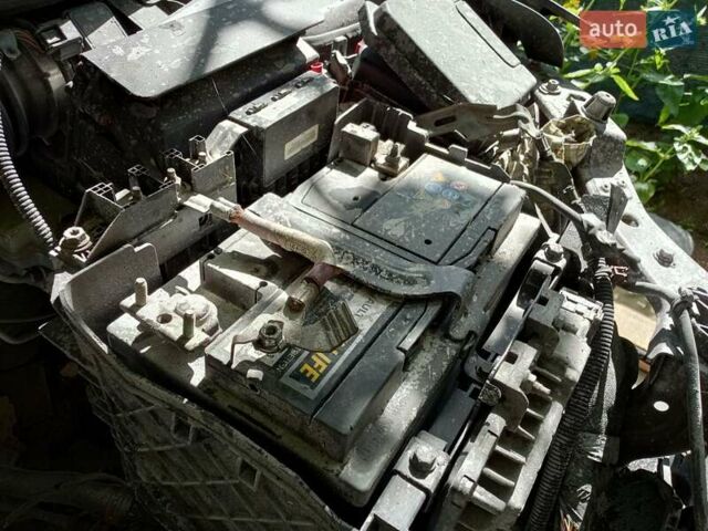 Рено Меган 2013 в Николаеве на Automoto.ua Коричневый Рено Меган, объемом двигателя 1.46 л и пробегом 304 тыс. км за 4500 $, фото 11 на Automoto.ua