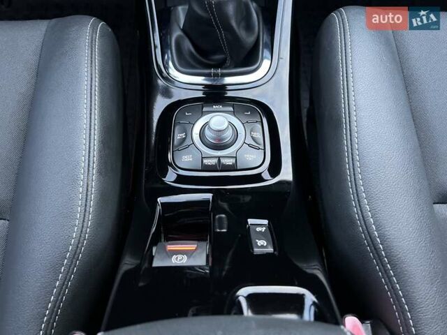 Коричневый Рено Меган, объемом двигателя 1.46 л и пробегом 223 тыс. км за 8999 $, фото 125 на Automoto.ua