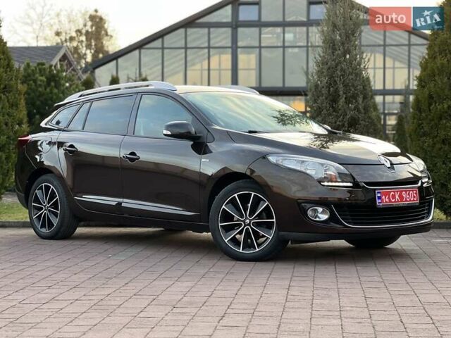 Коричневый Рено Меган, объемом двигателя 1.46 л и пробегом 223 тыс. км за 8999 $, фото 6 на Automoto.ua