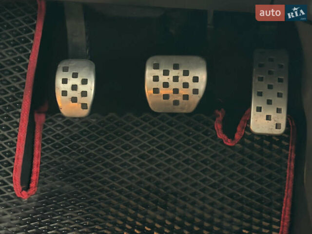 Коричневый Рено Меган, объемом двигателя 1.5 л и пробегом 252 тыс. км за 9300 $, фото 15 на Automoto.ua