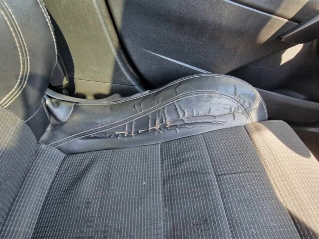 Коричневый Рено Меган, объемом двигателя 1.5 л и пробегом 350 тыс. км за 6000 $, фото 19 на Automoto.ua