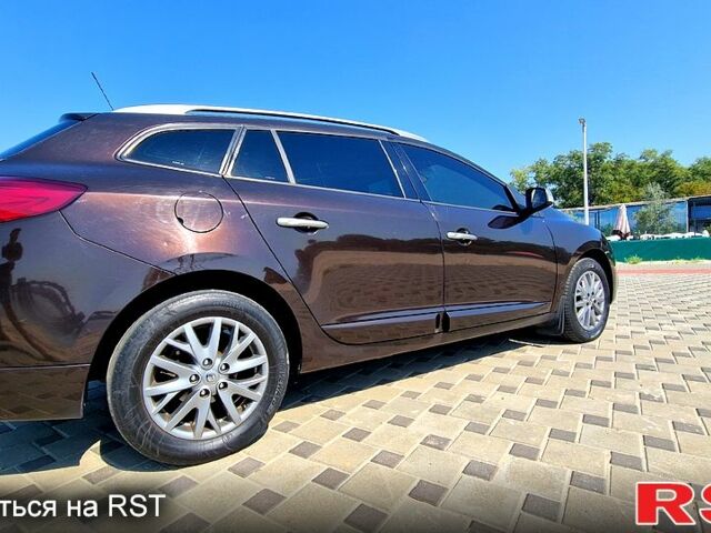Коричневый Рено Меган, объемом двигателя 15 л и пробегом 330 тыс. км за 7100 $, фото 8 на Automoto.ua