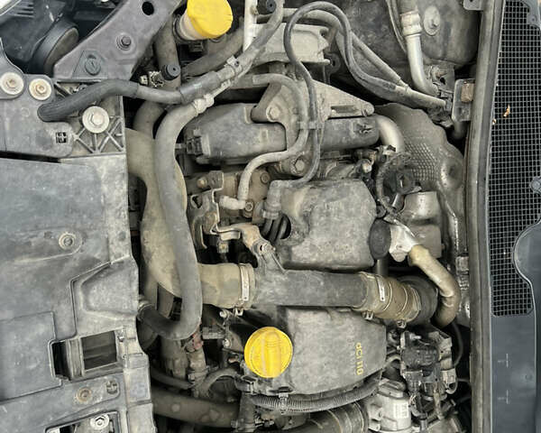 Коричневый Рено Меган, объемом двигателя 1.5 л и пробегом 300 тыс. км за 7100 $, фото 28 на Automoto.ua