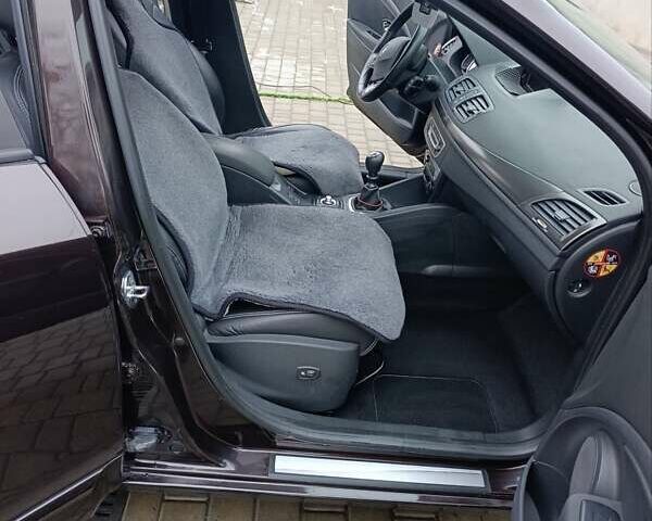 Коричневий Рено Меган, об'ємом двигуна 1.5 л та пробігом 229 тис. км за 9250 $, фото 17 на Automoto.ua