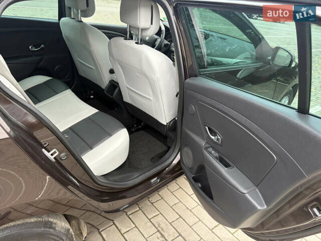 Коричневый Рено Меган, объемом двигателя 1.5 л и пробегом 197 тыс. км за 10550 $, фото 21 на Automoto.ua