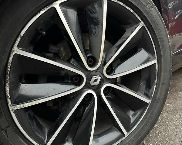 Коричневый Рено Меган, объемом двигателя 1.6 л и пробегом 189 тыс. км за 9200 $, фото 5 на Automoto.ua