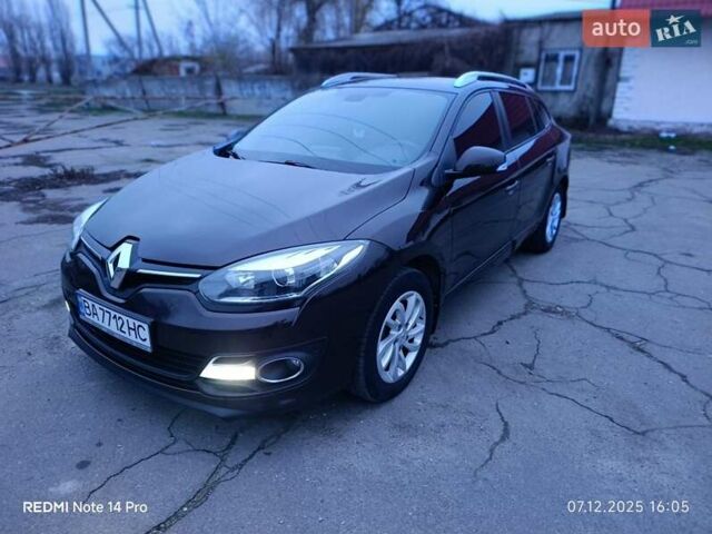 Коричневий Рено Меган, об'ємом двигуна 1.5 л та пробігом 229 тис. км за 9250 $, фото 1 на Automoto.ua