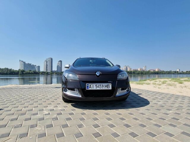 Коричневый Рено Меган, объемом двигателя 1.5 л и пробегом 350 тыс. км за 6000 $, фото 23 на Automoto.ua