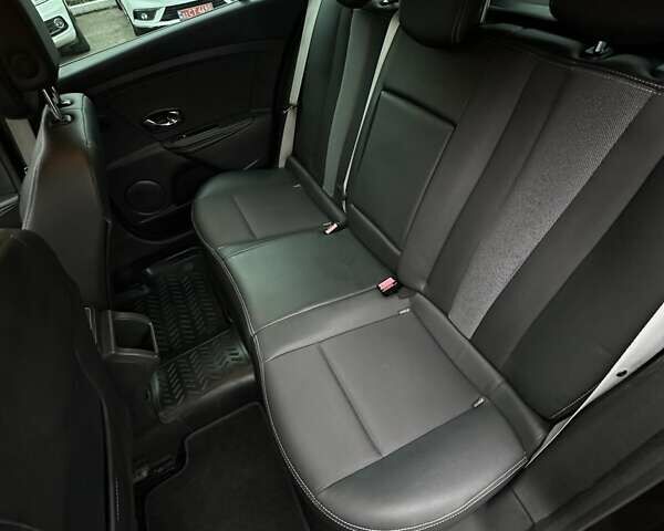 Коричневый Рено Меган, объемом двигателя 1.6 л и пробегом 189 тыс. км за 9200 $, фото 23 на Automoto.ua