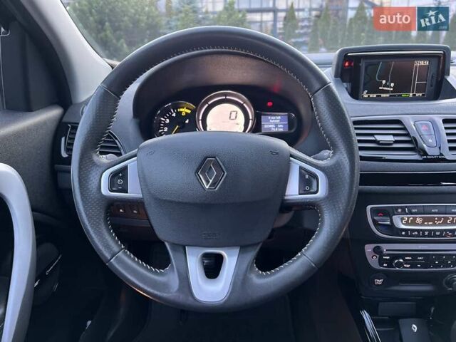 Коричневый Рено Меган, объемом двигателя 1.46 л и пробегом 223 тыс. км за 8999 $, фото 112 на Automoto.ua