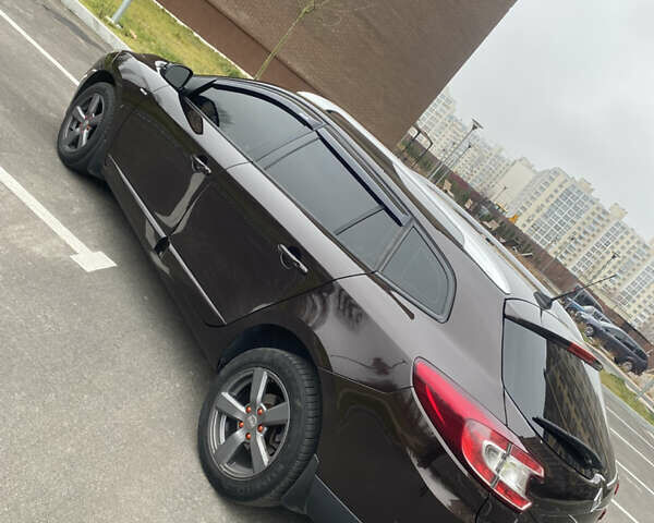 Коричневий Рено Меган, об'ємом двигуна 1.5 л та пробігом 267 тис. км за 8300 $, фото 21 на Automoto.ua