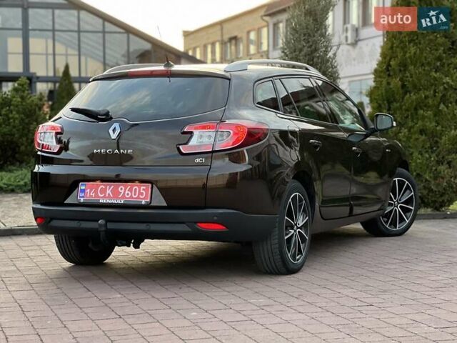 Коричневый Рено Меган, объемом двигателя 1.46 л и пробегом 223 тыс. км за 8999 $, фото 25 на Automoto.ua