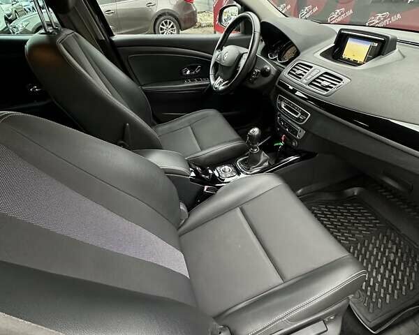 Коричневый Рено Меган, объемом двигателя 1.6 л и пробегом 189 тыс. км за 8700 $, фото 15 на Automoto.ua