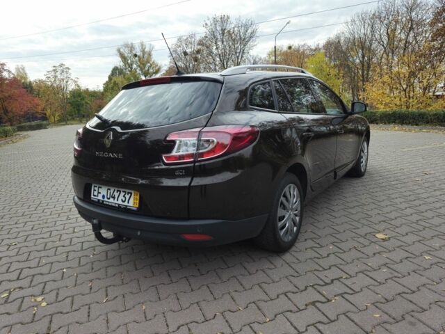 Коричневый Рено Меган, объемом двигателя 0 л и пробегом 215 тыс. км за 8450 $, фото 5 на Automoto.ua