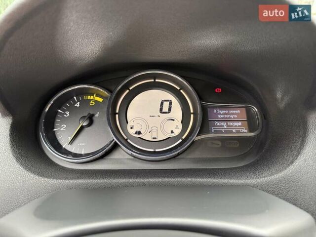 Коричневый Рено Меган, объемом двигателя 1.5 л и пробегом 229 тыс. км за 8899 $, фото 101 на Automoto.ua