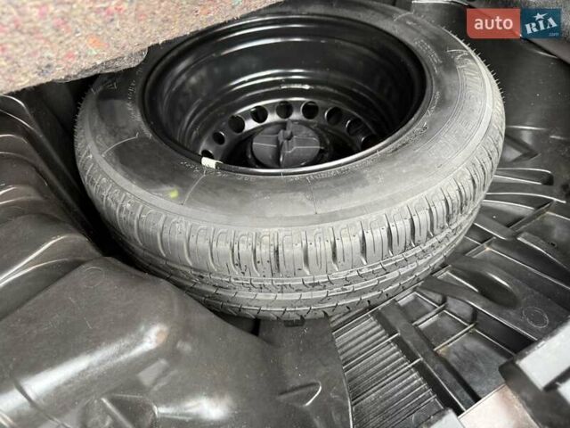 Коричневый Рено Меган, объемом двигателя 1.5 л и пробегом 229 тыс. км за 8899 $, фото 165 на Automoto.ua