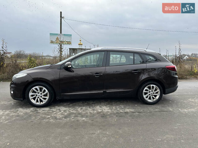 Коричневий Рено Меган, об'ємом двигуна 1.46 л та пробігом 239 тис. км за 7450 $, фото 5 на Automoto.ua