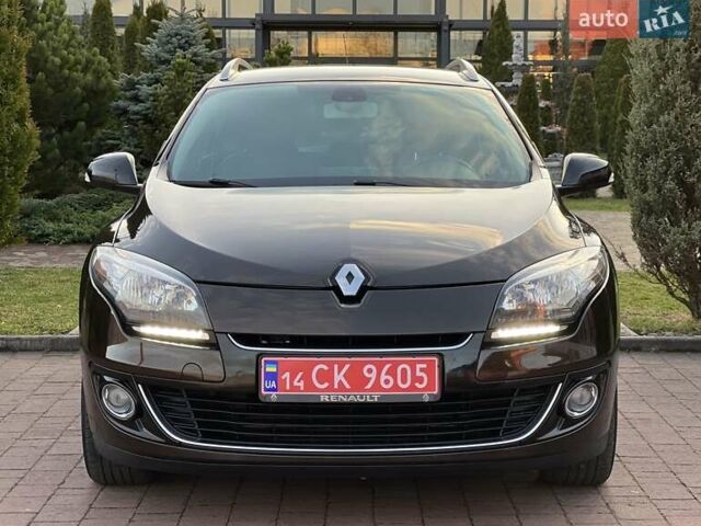 Коричневый Рено Меган, объемом двигателя 1.46 л и пробегом 223 тыс. км за 8999 $, фото 41 на Automoto.ua