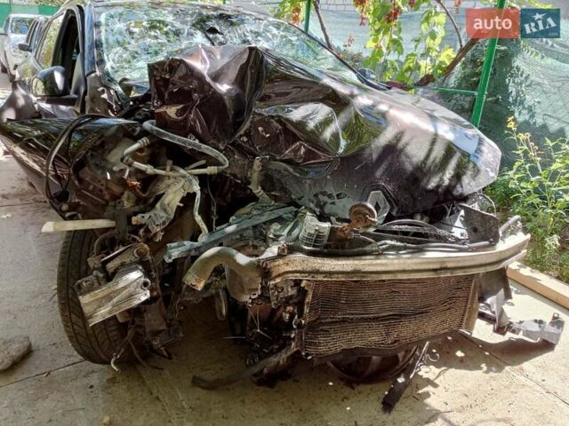 Рено Меган 2013 в Николаеве на Automoto.ua Коричневый Рено Меган, объемом двигателя 1.46 л и пробегом 304 тыс. км за 4500 $, фото 12 на Automoto.ua