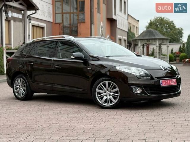 Коричневый Рено Меган, объемом двигателя 1.5 л и пробегом 229 тыс. км за 8899 $, фото 2 на Automoto.ua