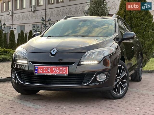 Коричневый Рено Меган, объемом двигателя 1.46 л и пробегом 223 тыс. км за 8999 $, фото 16 на Automoto.ua