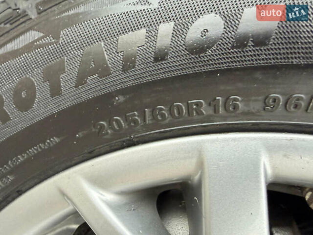 Коричневый Рено Меган, объемом двигателя 1.5 л и пробегом 252 тыс. км за 9300 $, фото 19 на Automoto.ua