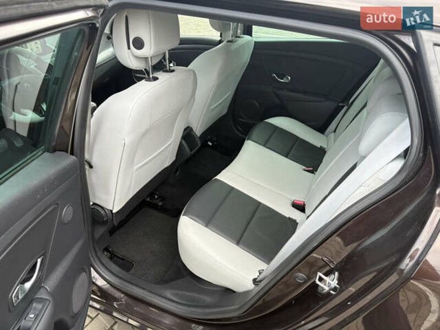 Коричневый Рено Меган, объемом двигателя 1.5 л и пробегом 197 тыс. км за 10550 $, фото 15 на Automoto.ua