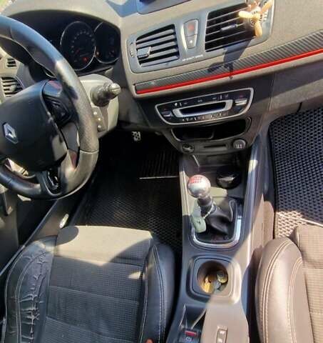 Коричневый Рено Меган, объемом двигателя 1.46 л и пробегом 350 тыс. км за 6000 $, фото 8 на Automoto.ua