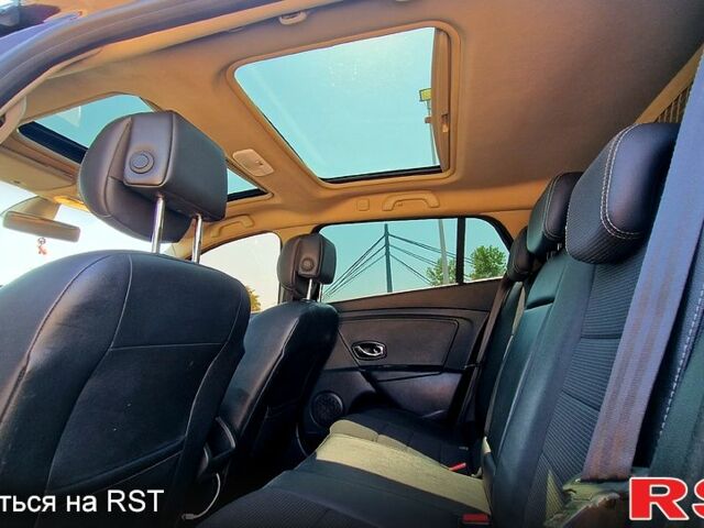 Коричневый Рено Меган, объемом двигателя 15 л и пробегом 330 тыс. км за 7100 $, фото 2 на Automoto.ua