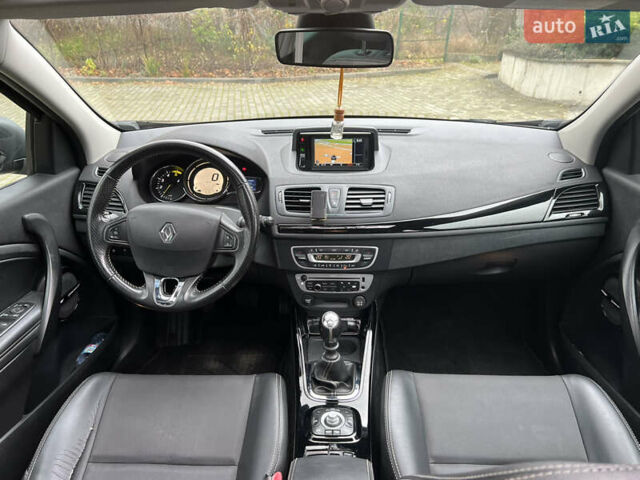 Коричневый Рено Меган, объемом двигателя 1.5 л и пробегом 300 тыс. км за 7100 $, фото 24 на Automoto.ua