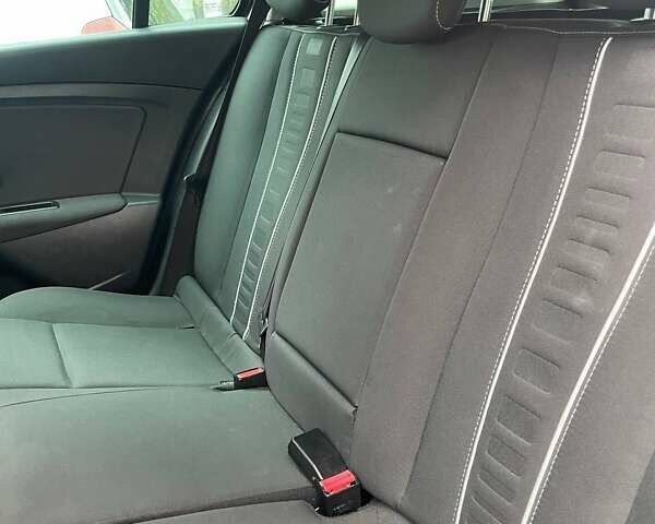 Коричневый Рено Меган, объемом двигателя 1.46 л и пробегом 220 тыс. км за 7600 $, фото 14 на Automoto.ua