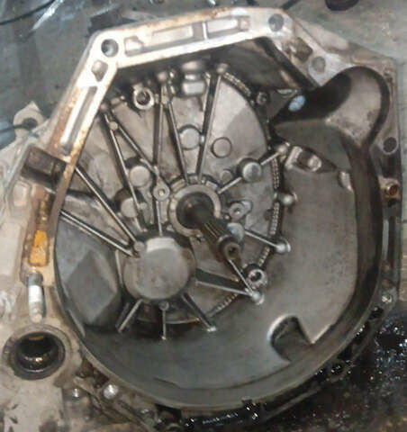 Коричневый Рено Меган, объемом двигателя 1.5 л и пробегом 252 тыс. км за 9300 $, фото 41 на Automoto.ua