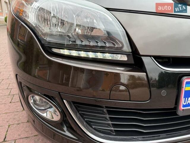 Коричневый Рено Меган, объемом двигателя 1.5 л и пробегом 229 тыс. км за 8899 $, фото 77 на Automoto.ua
