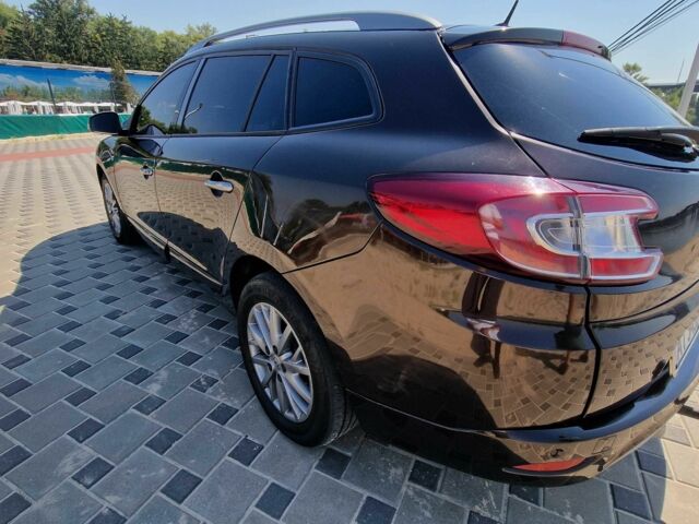 Коричневый Рено Меган, объемом двигателя 1.5 л и пробегом 350 тыс. км за 6000 $, фото 5 на Automoto.ua