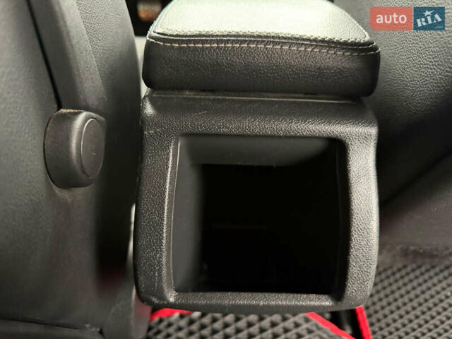 Коричневый Рено Меган, объемом двигателя 1.5 л и пробегом 252 тыс. км за 9300 $, фото 12 на Automoto.ua
