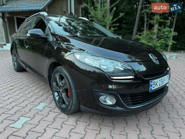 Коричневый Рено Меган, объемом двигателя 1.5 л и пробегом 260 тыс. км за 6999 $, фото 1 на Automoto.ua
