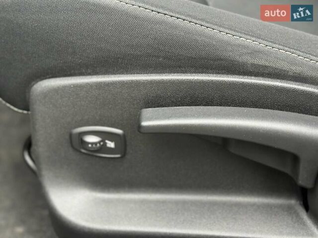 Коричневый Рено Меган, объемом двигателя 0 л и пробегом 170 тыс. км за 10800 $, фото 24 на Automoto.ua