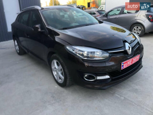 Коричневый Рено Меган, объемом двигателя 1.2 л и пробегом 148 тыс. км за 5600 $, фото 8 на Automoto.ua