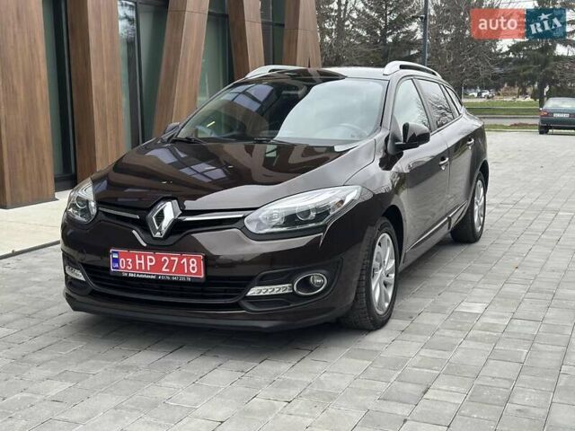 Коричневый Рено Меган, объемом двигателя 0 л и пробегом 170 тыс. км за 10800 $, фото 53 на Automoto.ua