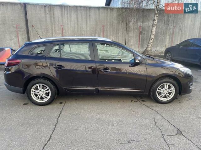 Коричневый Рено Меган, объемом двигателя 1.46 л и пробегом 203 тыс. км за 7500 $, фото 3 на Automoto.ua