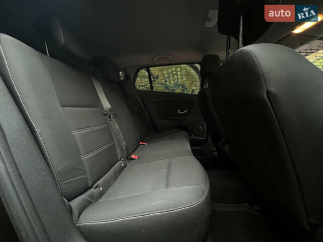 Коричневый Рено Меган, объемом двигателя 1.5 л и пробегом 230 тыс. км за 7900 $, фото 31 на Automoto.ua