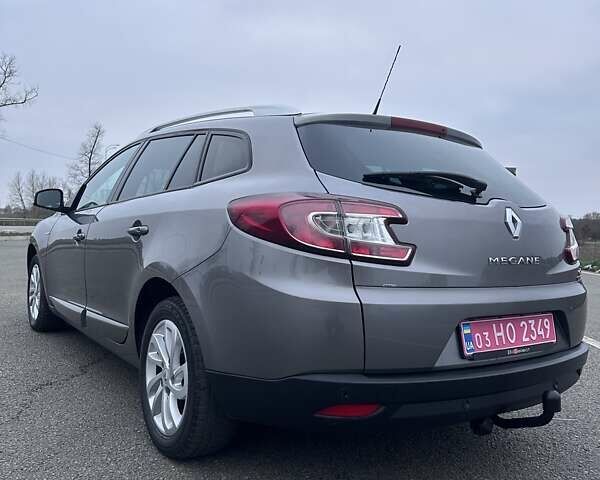 Коричневий Рено Меган, об'ємом двигуна 0 л та пробігом 235 тис. км за 8800 $, фото 33 на Automoto.ua