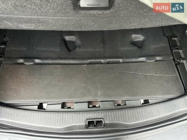 Коричневый Рено Меган, объемом двигателя 0 л и пробегом 170 тыс. км за 10800 $, фото 8 на Automoto.ua