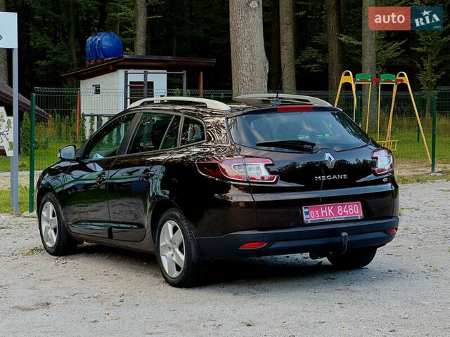Коричневый Рено Меган, объемом двигателя 1.5 л и пробегом 230 тыс. км за 9500 $, фото 22 на Automoto.ua