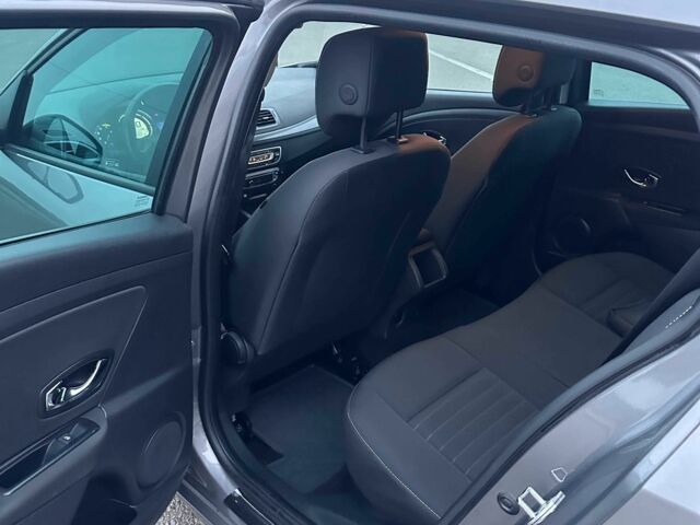 Коричневий Рено Меган, об'ємом двигуна 1.5 л та пробігом 235 тис. км за 8800 $, фото 12 на Automoto.ua