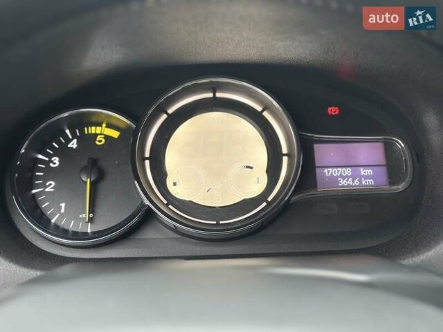 Коричневый Рено Меган, объемом двигателя 0 л и пробегом 170 тыс. км за 10800 $, фото 20 на Automoto.ua