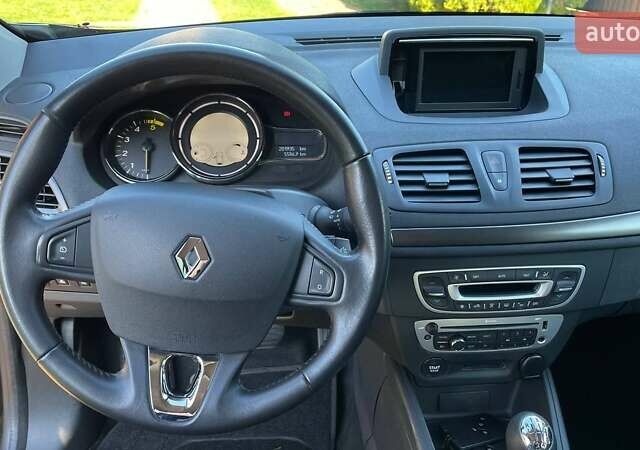 Коричневый Рено Меган, объемом двигателя 1.5 л и пробегом 202 тыс. км за 9400 $, фото 15 на Automoto.ua